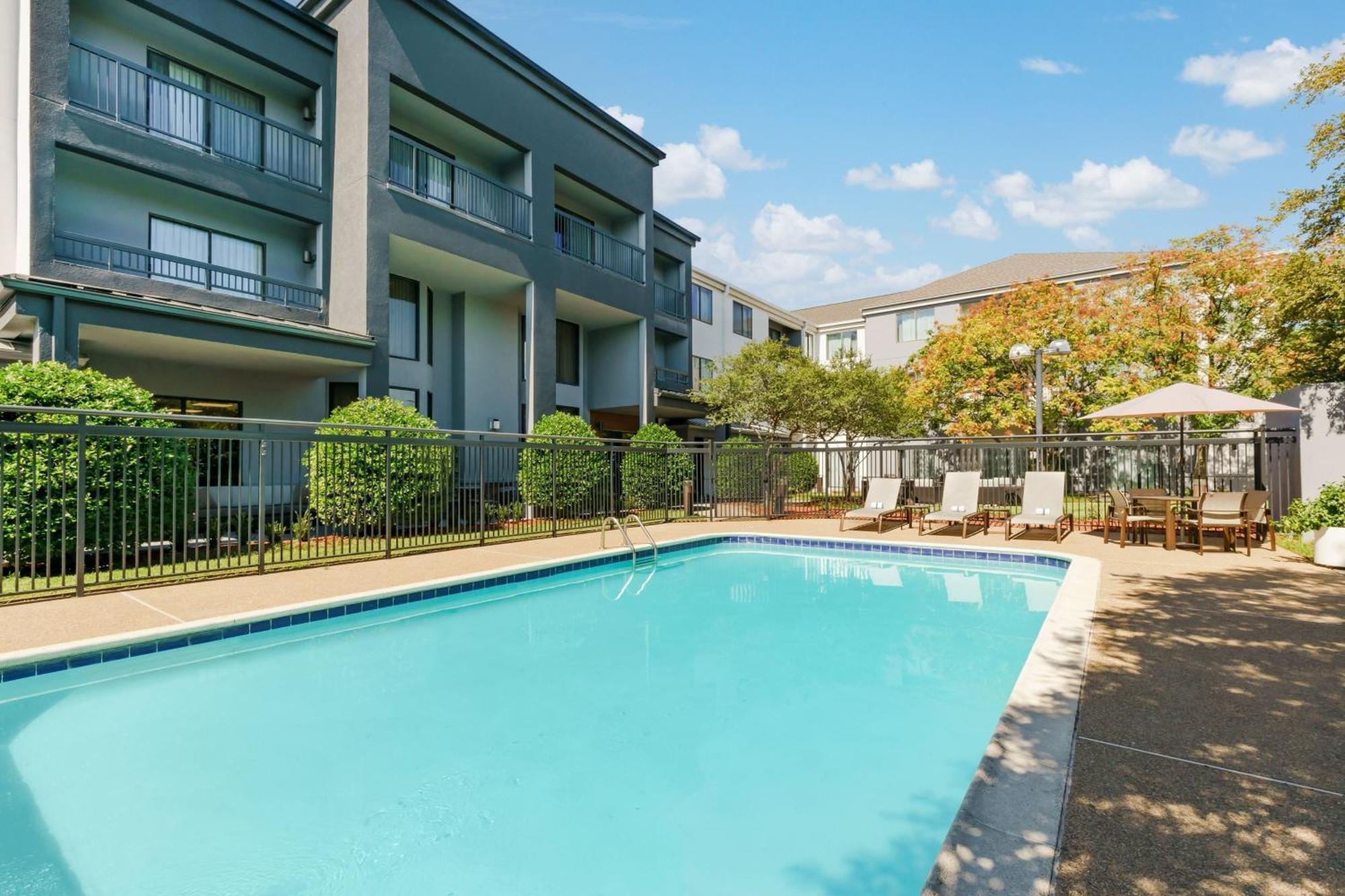 Courtyard By Marriott Dallas Lewisville Exteriér fotografie